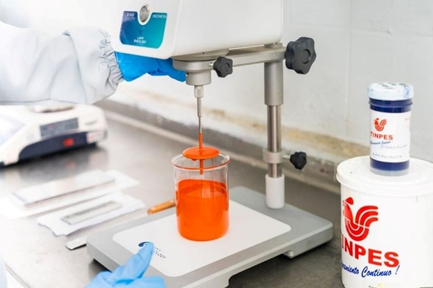 Control de viscosidad en tintas serigráficas